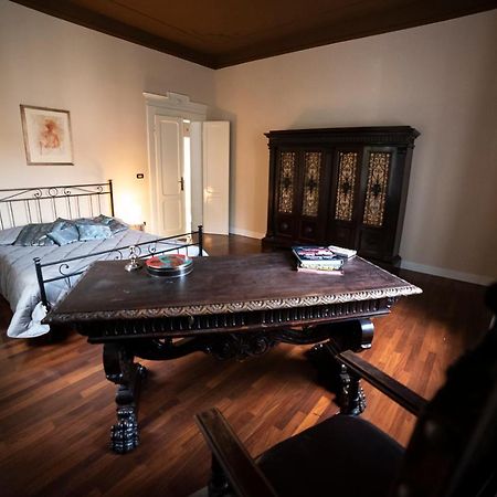 B&B Matteotti Luxury Home Виньола Экстерьер фото