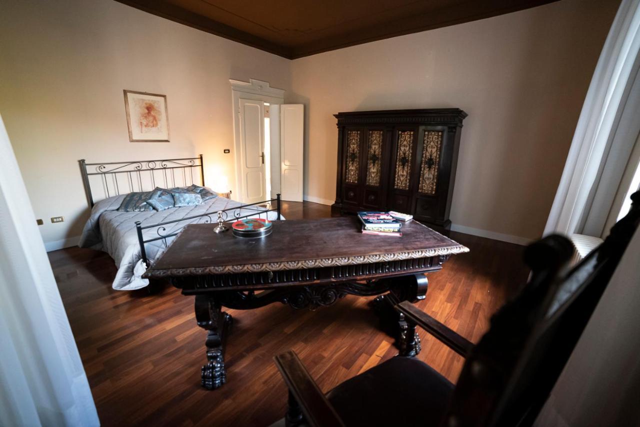 B&B Matteotti Luxury Home Виньола Экстерьер фото